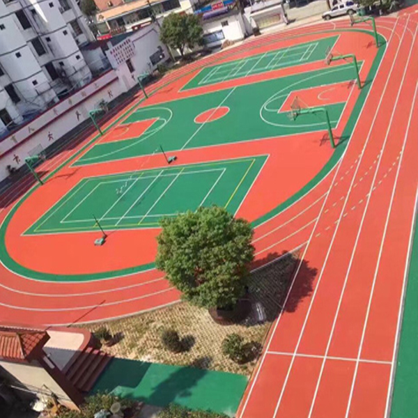 竞技宝JjB官网入口江苏多地学校跑道被疑毒害健康 教育厅未否认